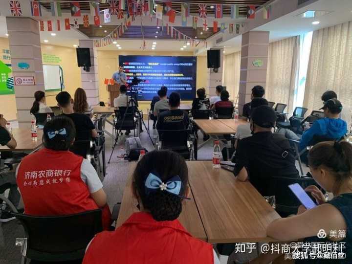 淘数据怎么联系达人,怎么找达人合作(r语言怎么导出数据框)